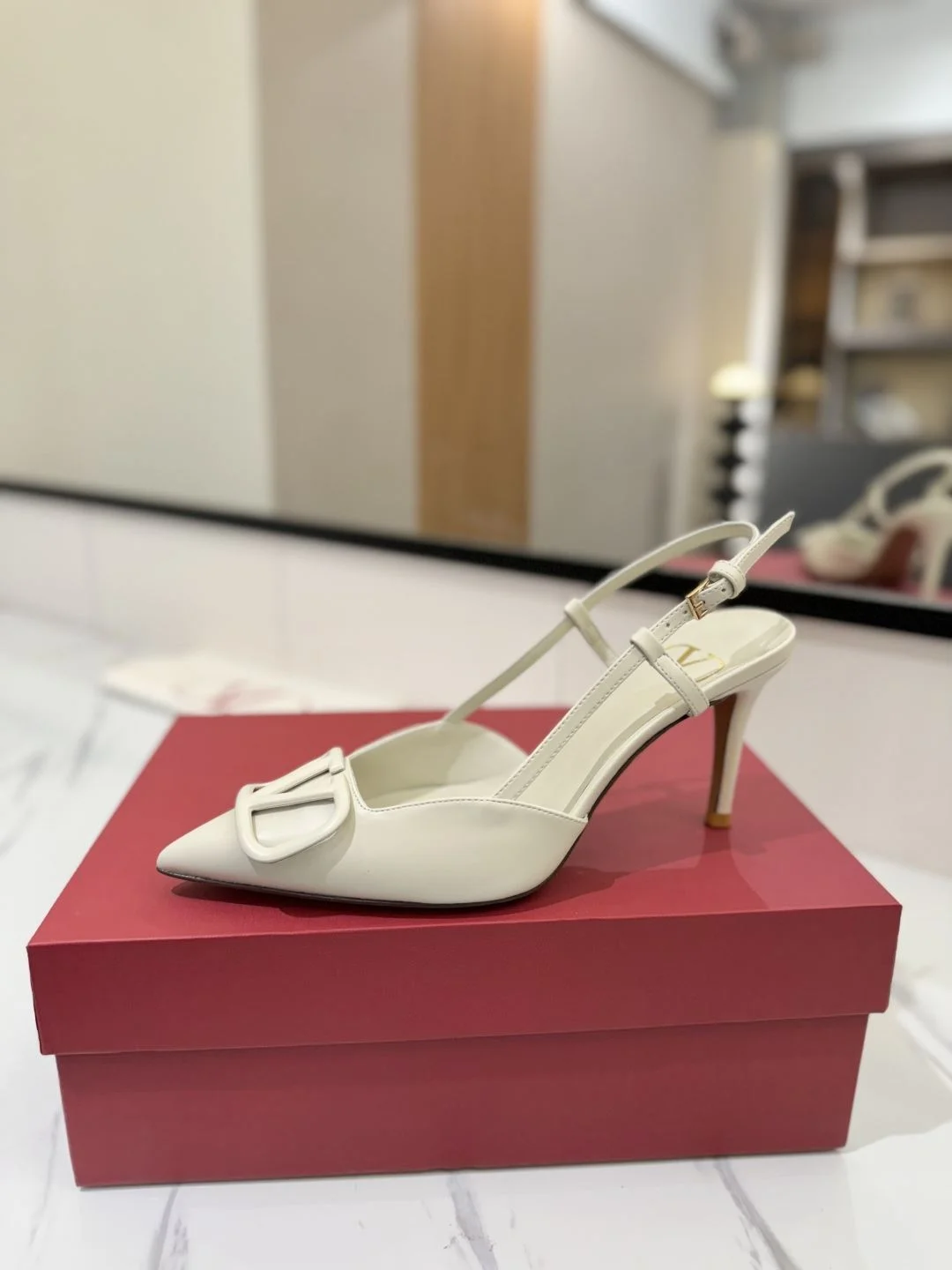 Bright Valentino Sandals 35984