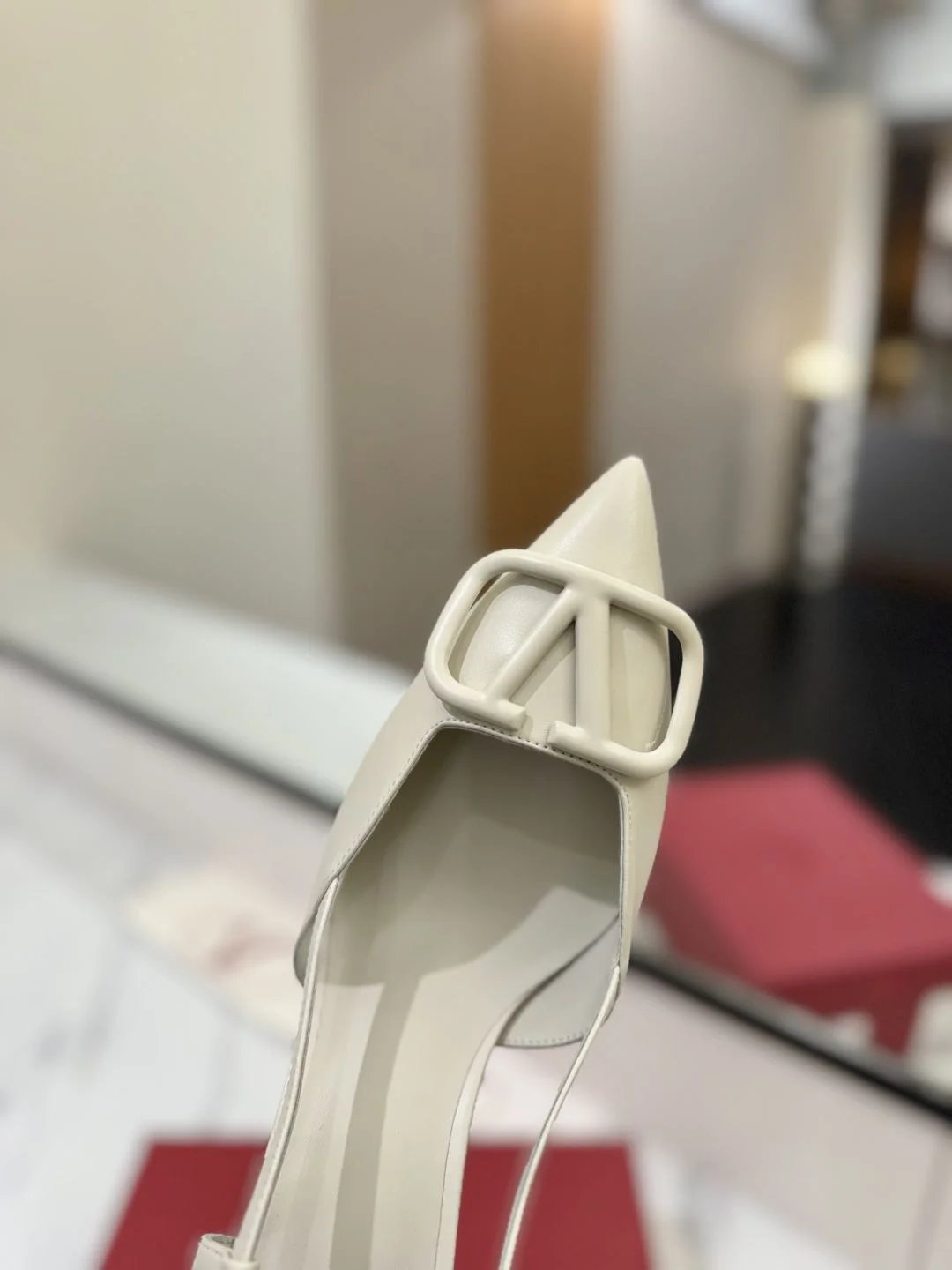 Bright Valentino Sandals 35984