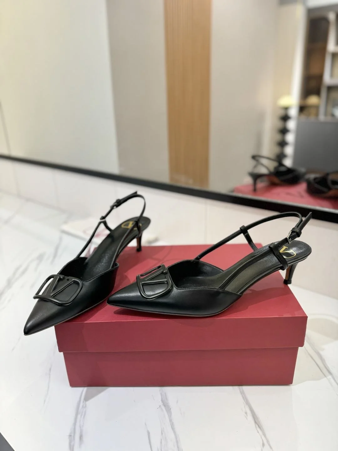 Colorful Valentino Sandals 35981