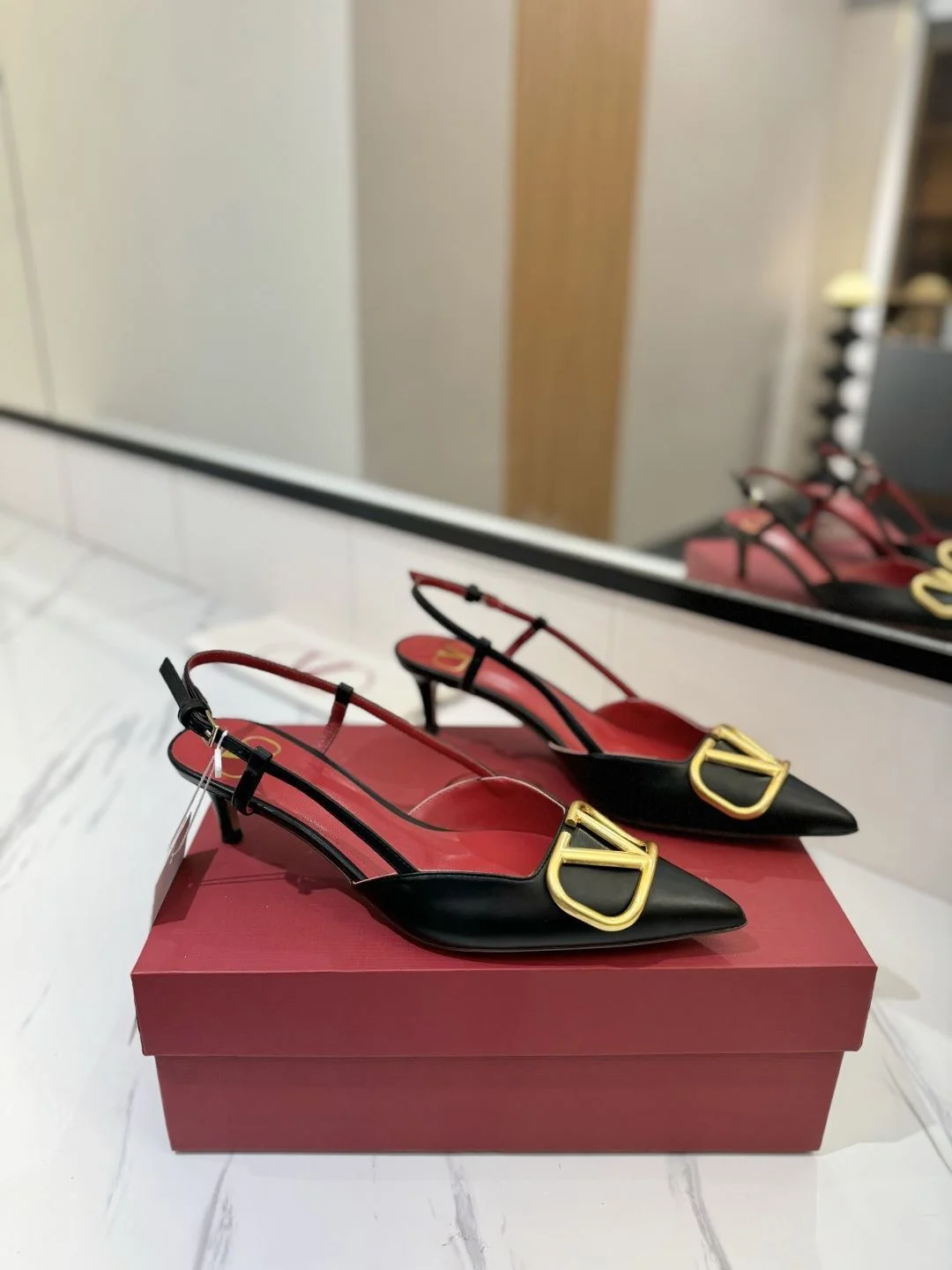 SunProtective Valentino Sandals 35991