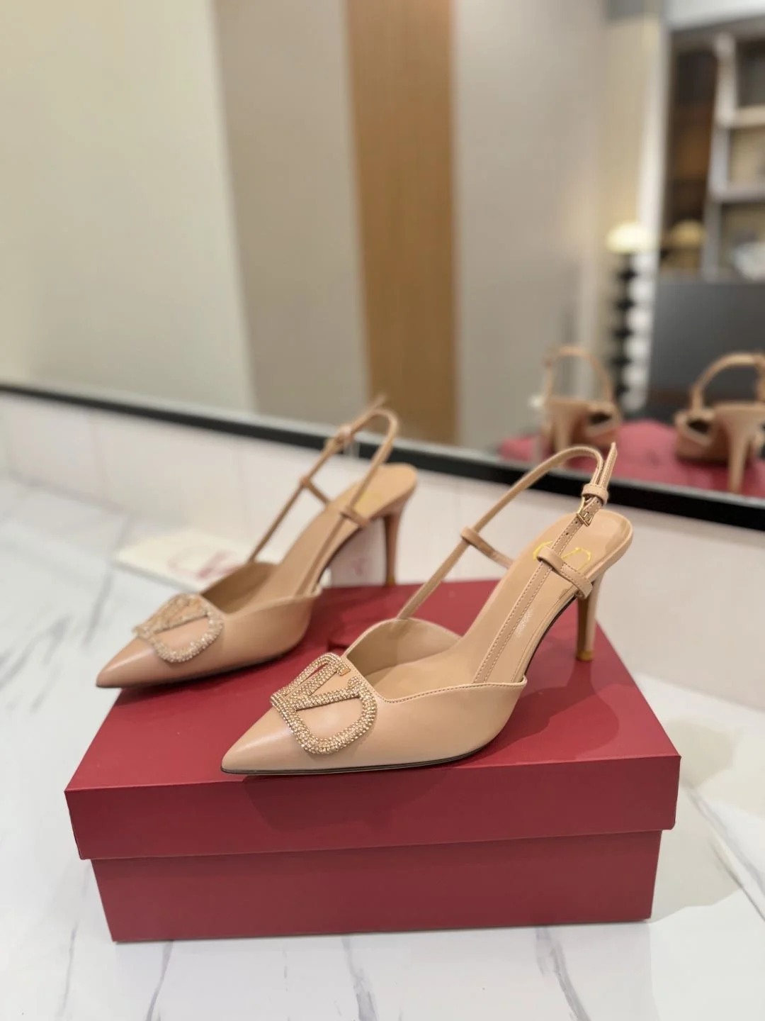 Valentino Sandals TopPick 35979