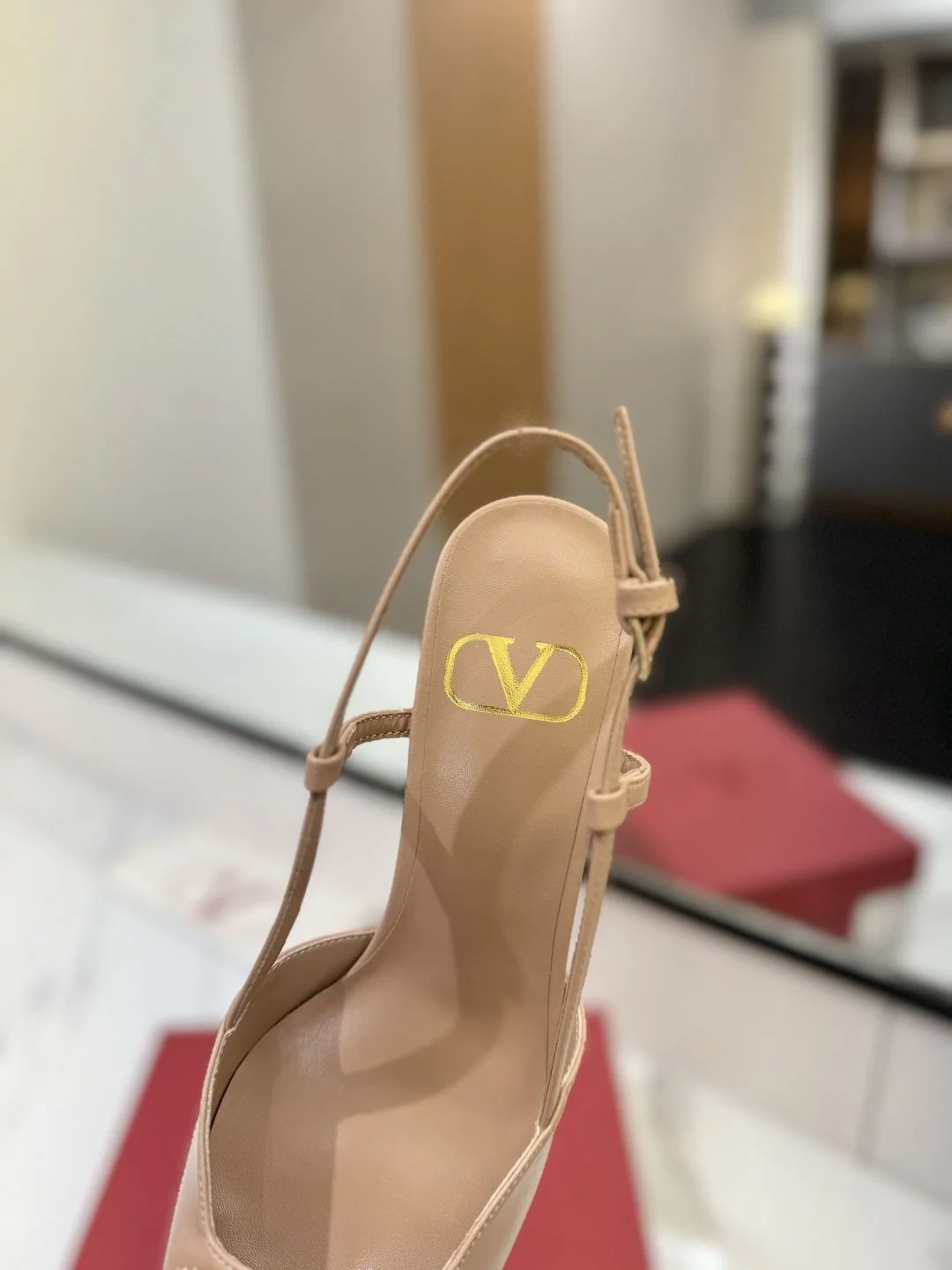 Valentino Sandals TopPick 35979