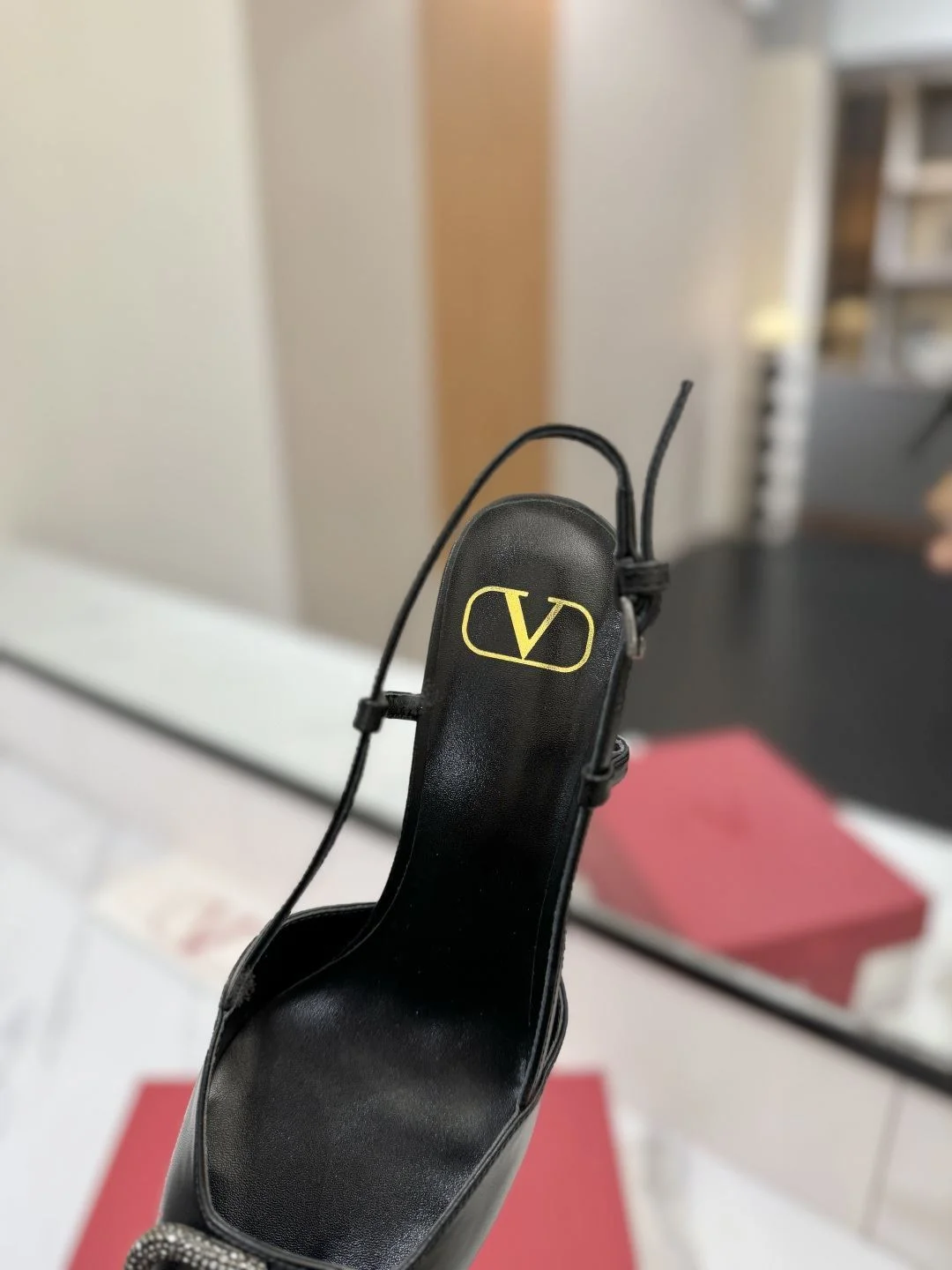TopPick Valentino Sandals 35975