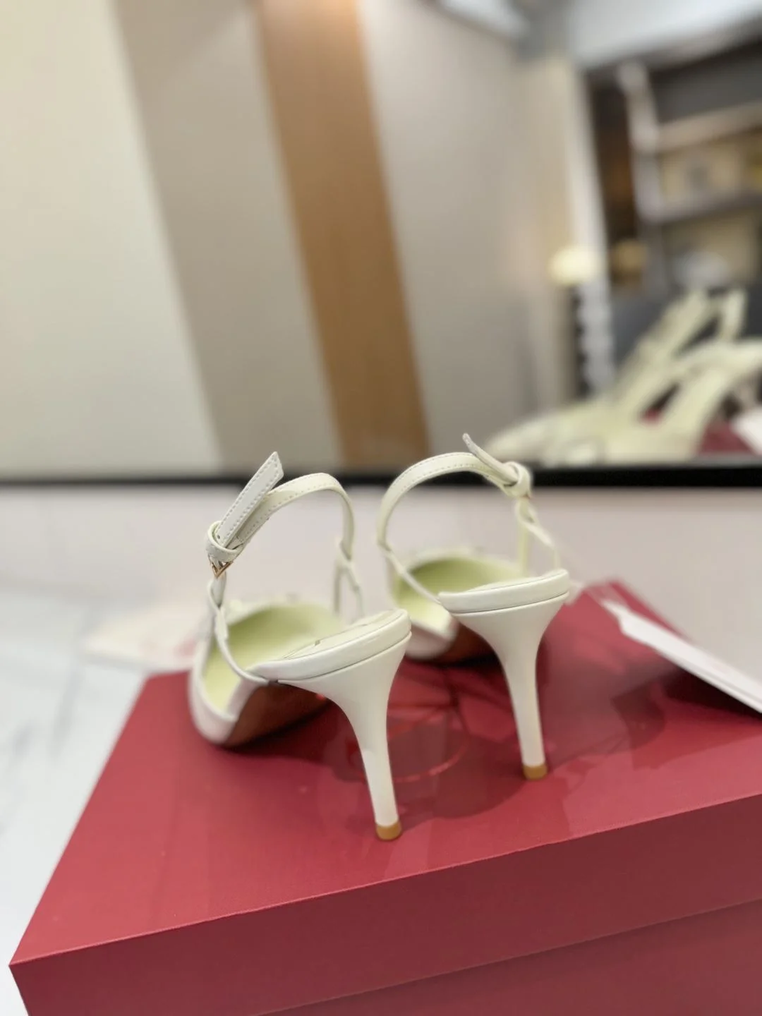 Valentino Sandals Comfortable 35973