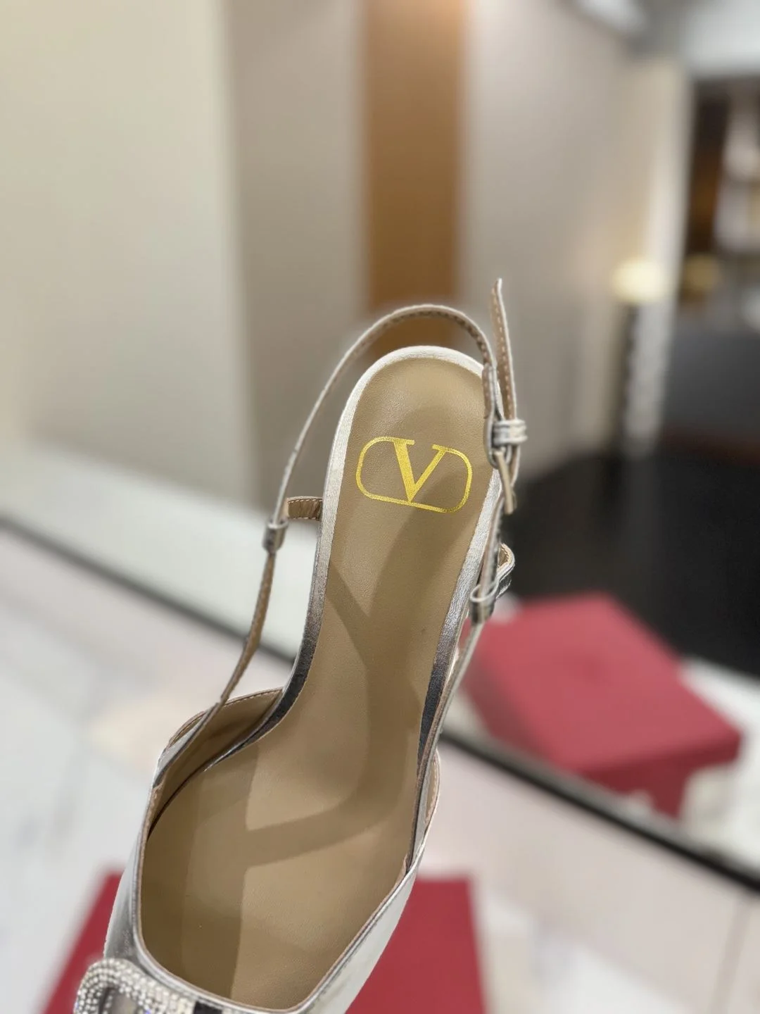 Valentino Sandals EyeCatching 35963