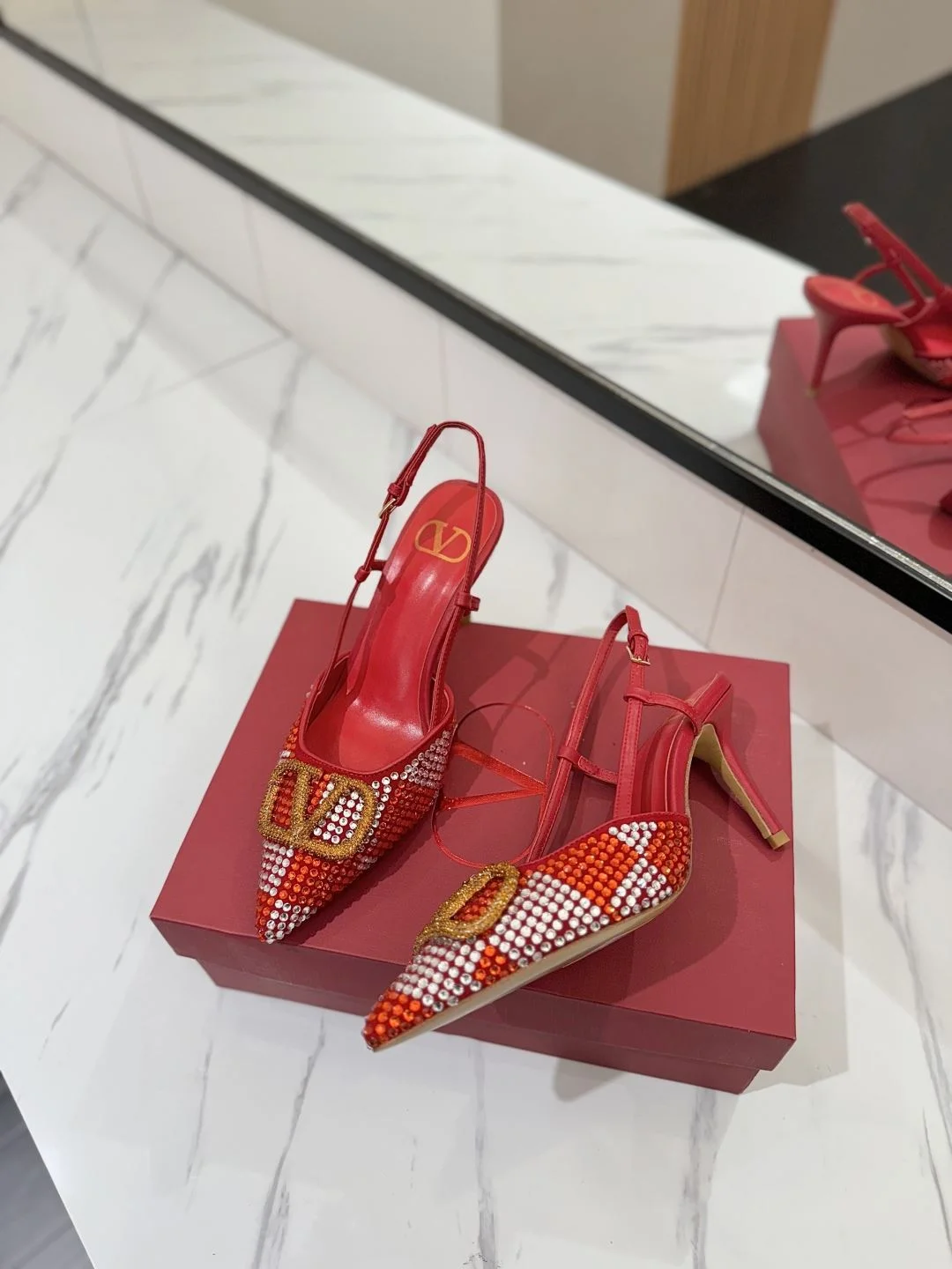 Valentino Sandals Comfortable 35951