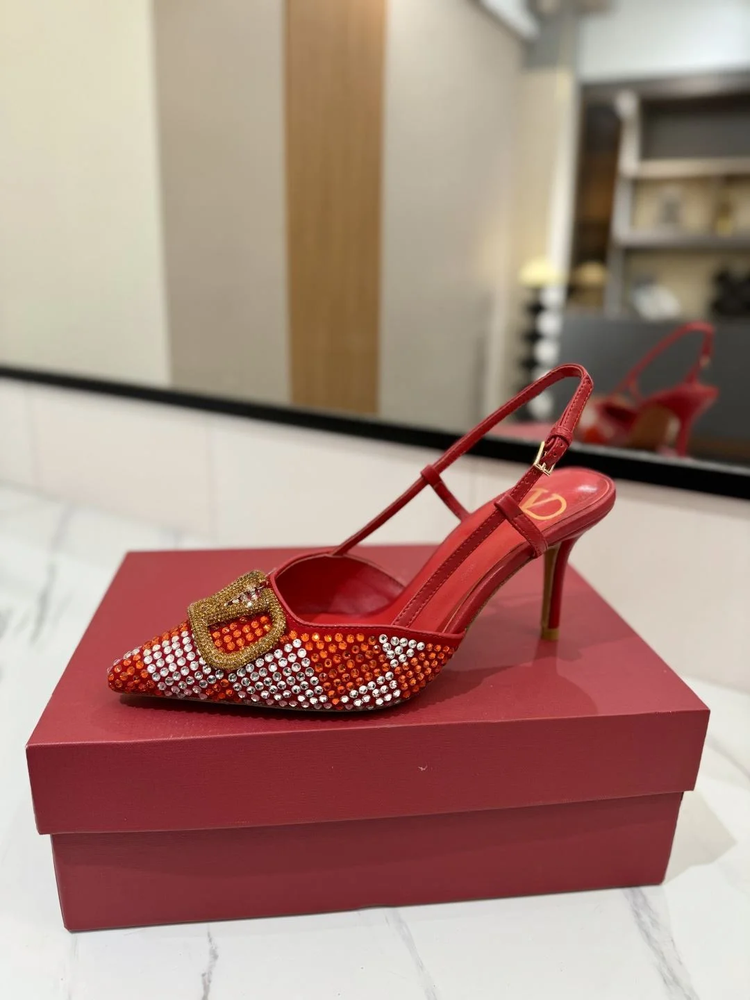 Valentino Sandals Comfortable 35951