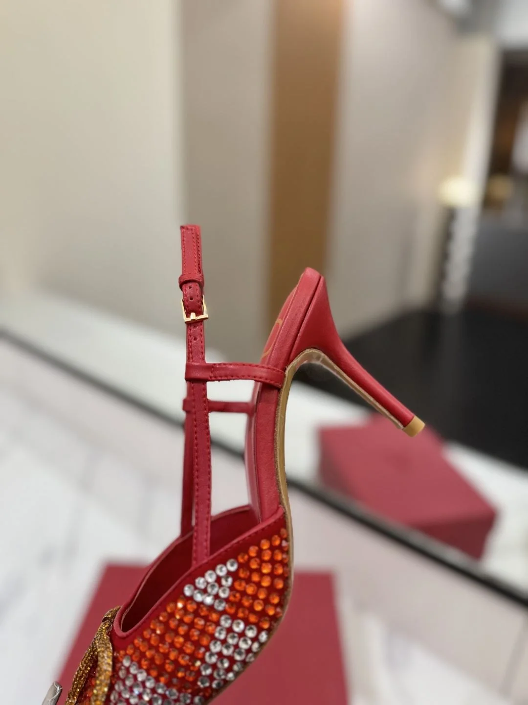 Valentino Sandals Comfortable 35951