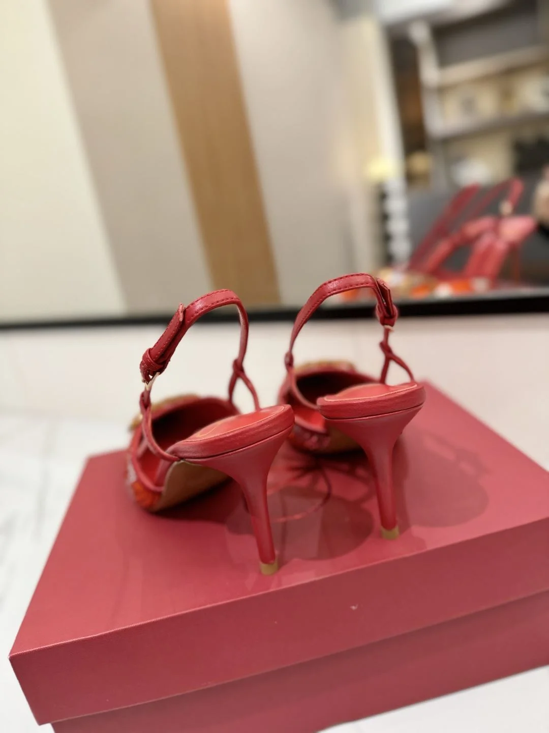 Valentino Sandals Comfortable 35951