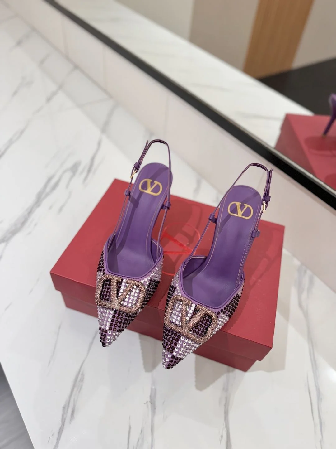 AllSeason Valentino Sandals 35953