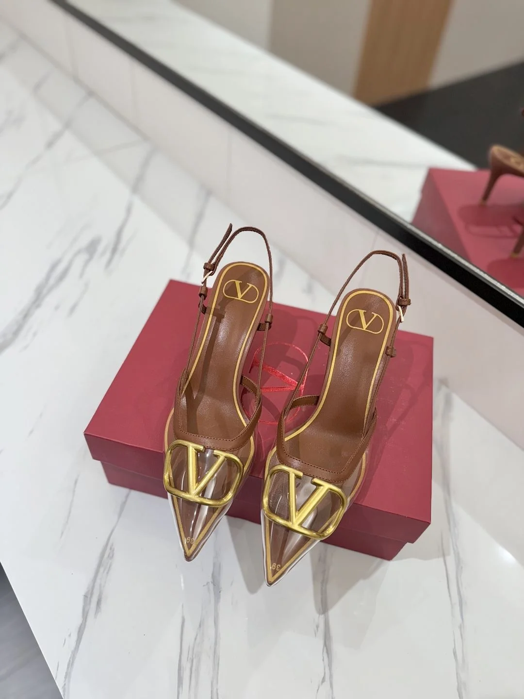 FreshLook Valentino Sandals 35943