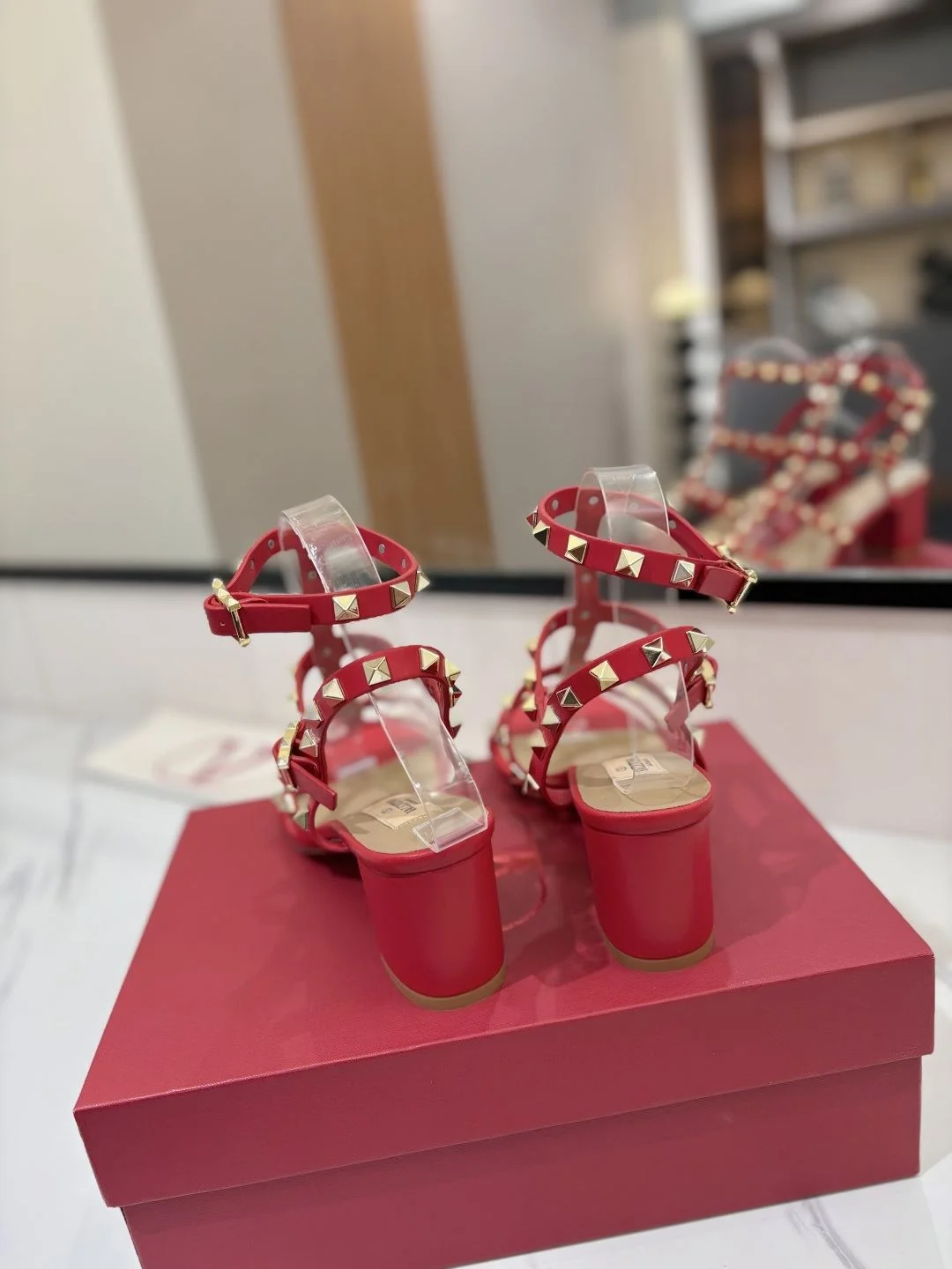Stretchable Valentino Sandals 35942