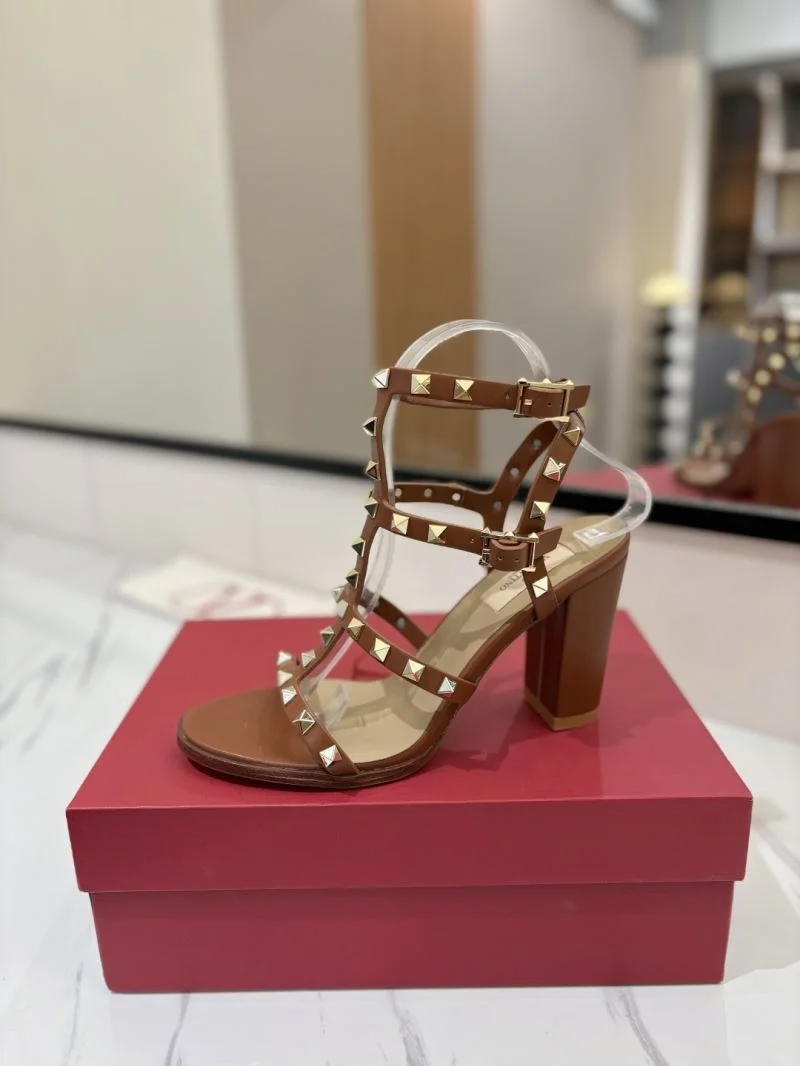 Comfortable Valentino Sandals 35938