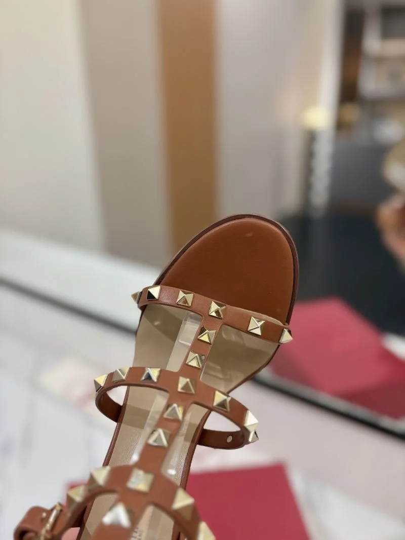 Comfortable Valentino Sandals 35938