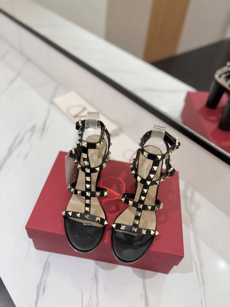 Valentino Sandals Efficient 35933