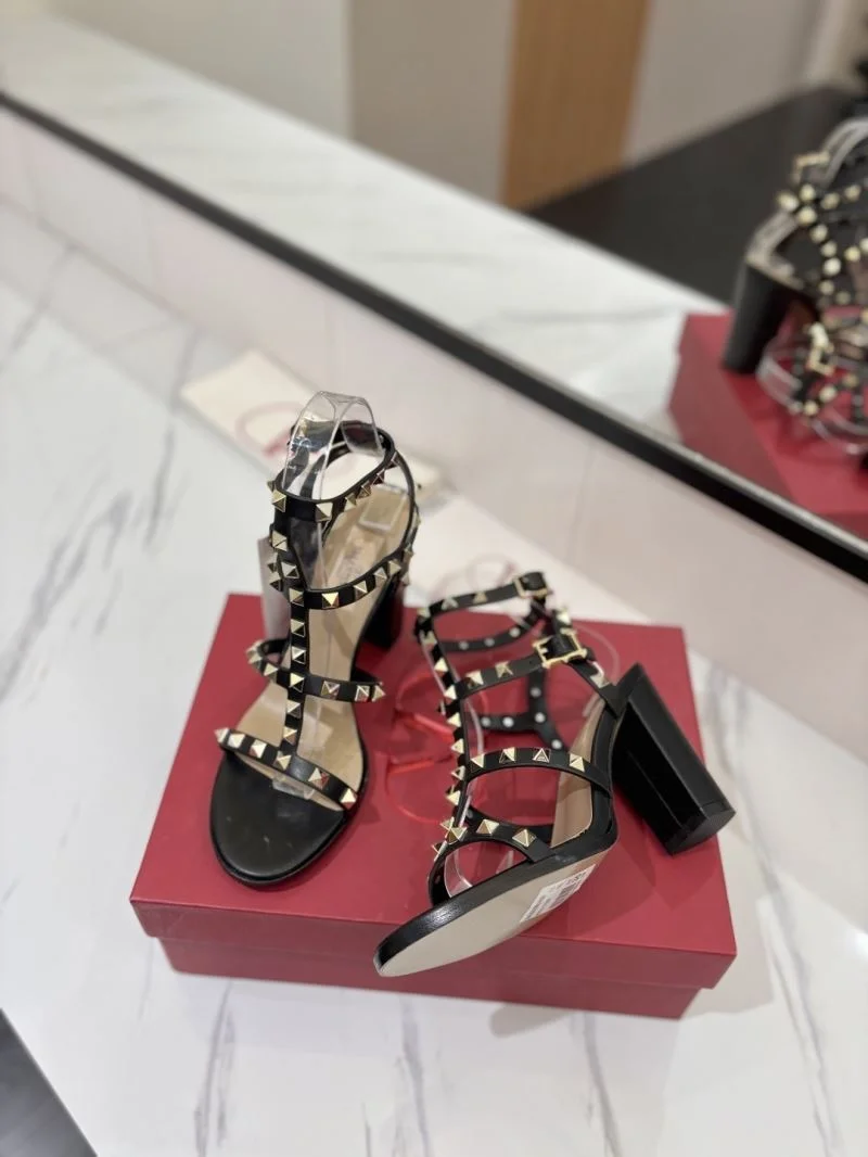 Valentino Sandals Efficient 35933
