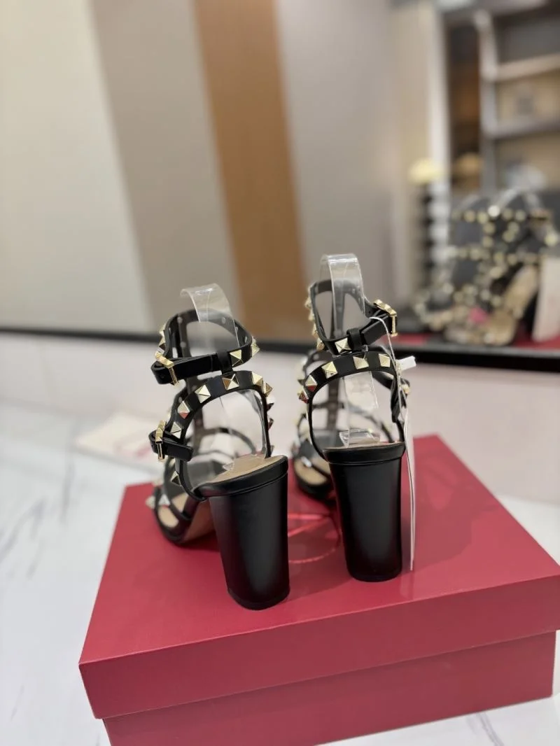 Valentino Sandals Efficient 35933