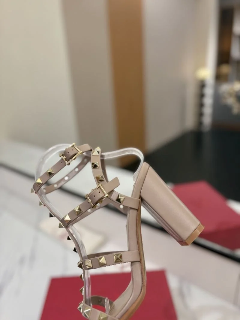 Valentino Sandals Minimalist 35934