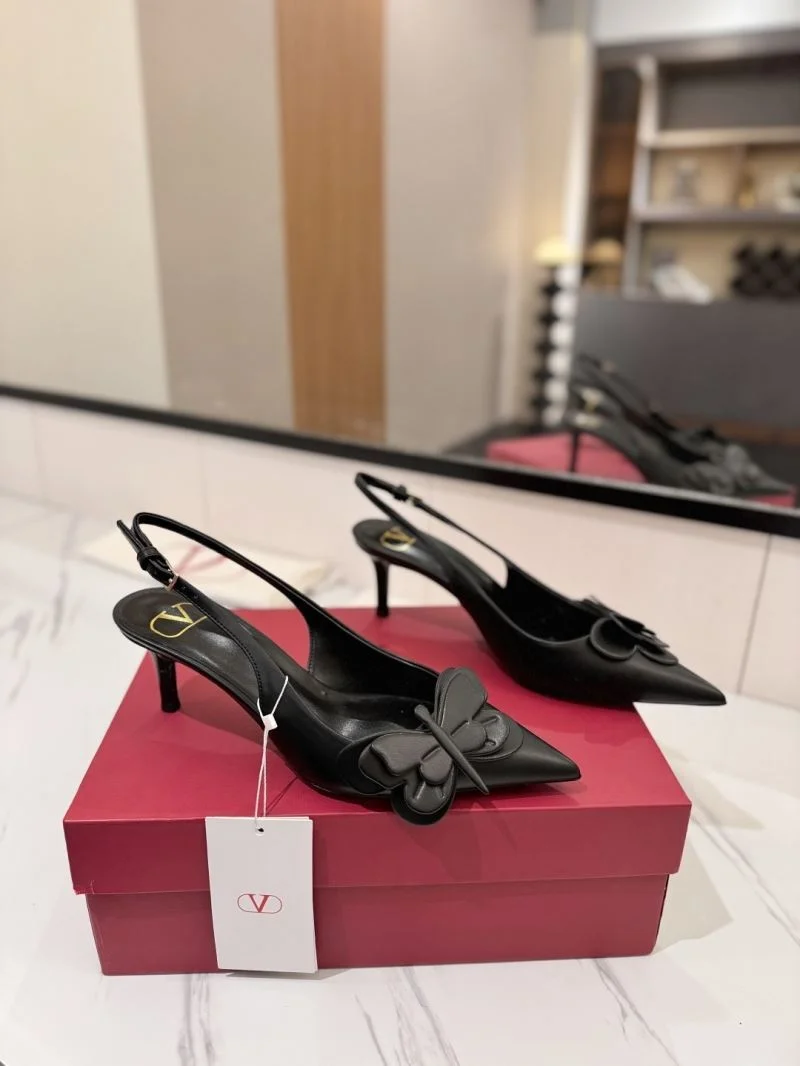 Valentino Sandals Vibrant 35935