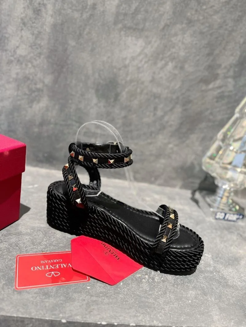 StreetReady Valentino Sandals 35931