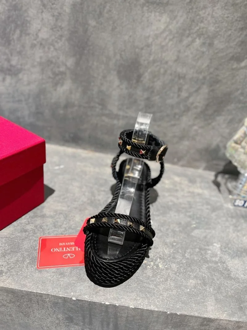 StreetReady Valentino Sandals 35931