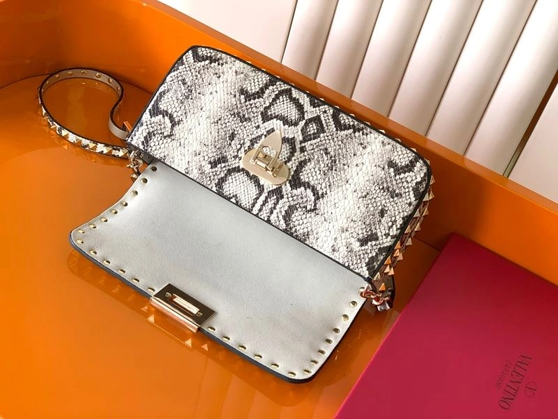 Trendsetting Valentino Satchel Bags 87146