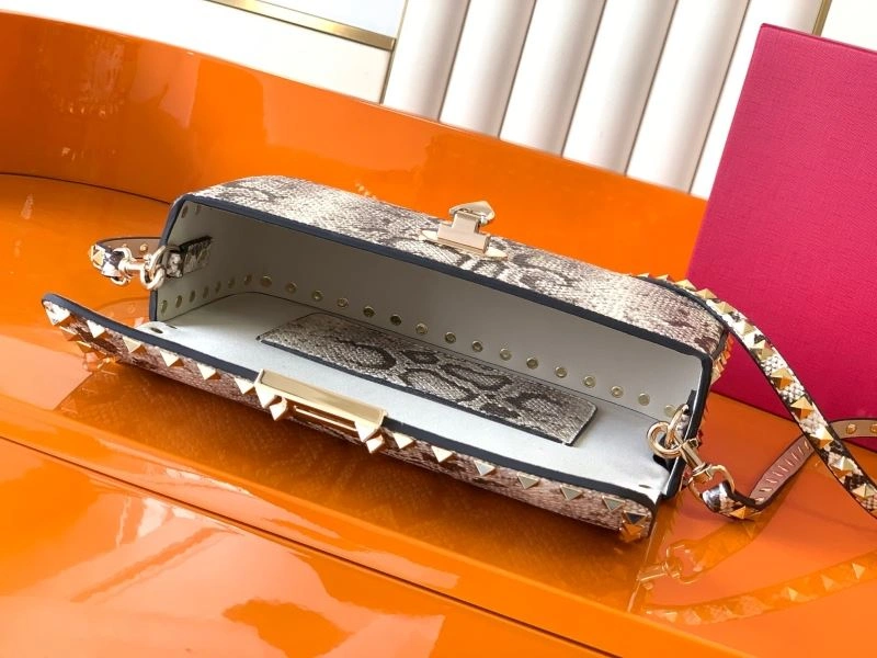 Trendsetting Valentino Satchel Bags 87146