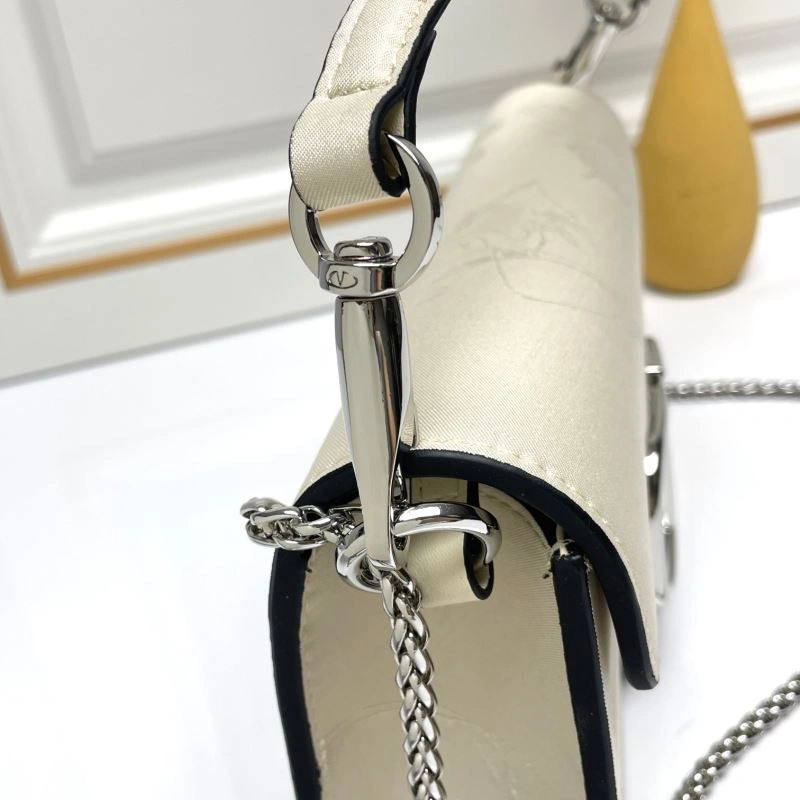Valentino Satchel Bags Refined 87108