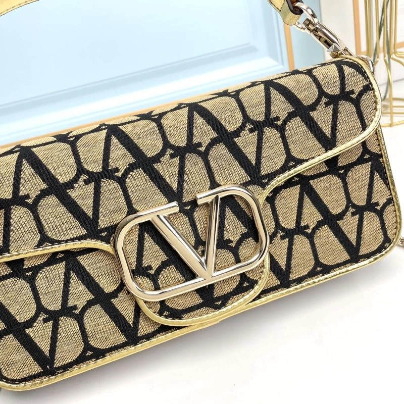 Tailored Valentino Satchel Bags 87021