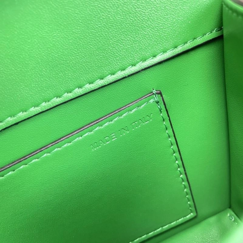 Valentino Satchel Bags Unique 87011