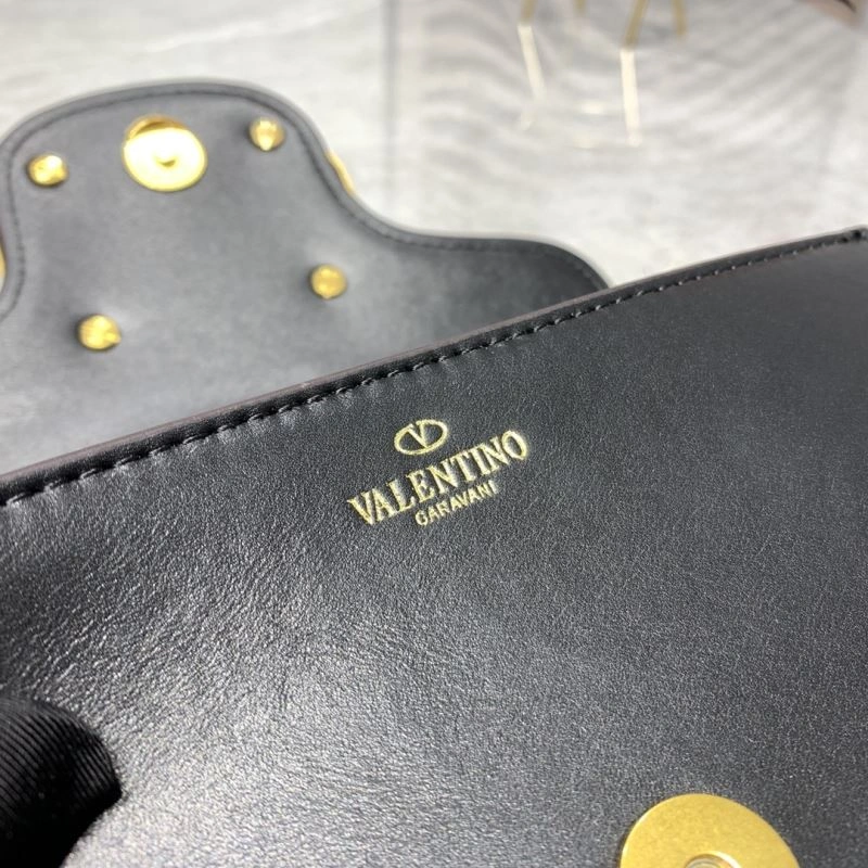 Effortless Valentino Satchel Bags 86942