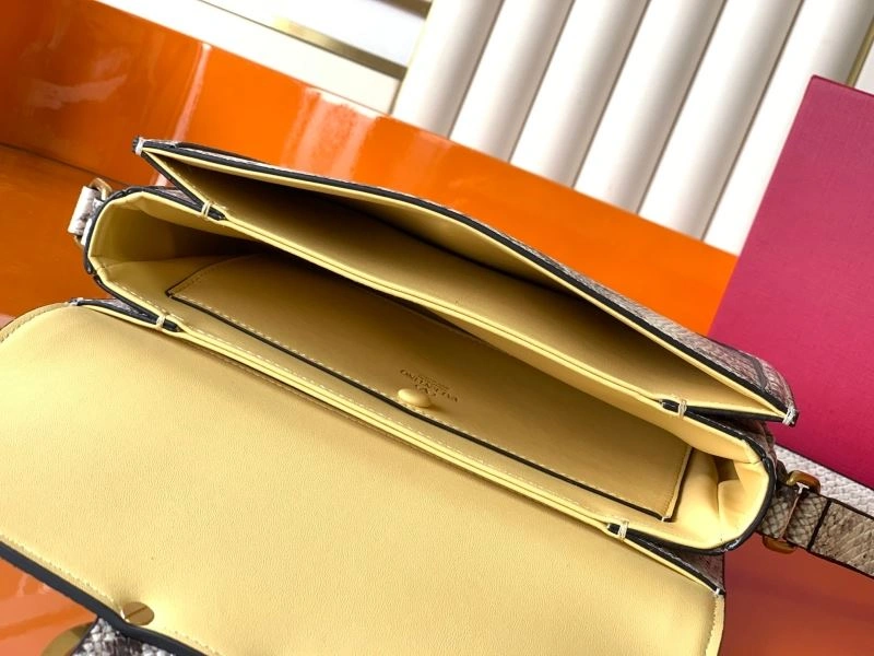 Valentino Satchel Bags Minimalist 86803