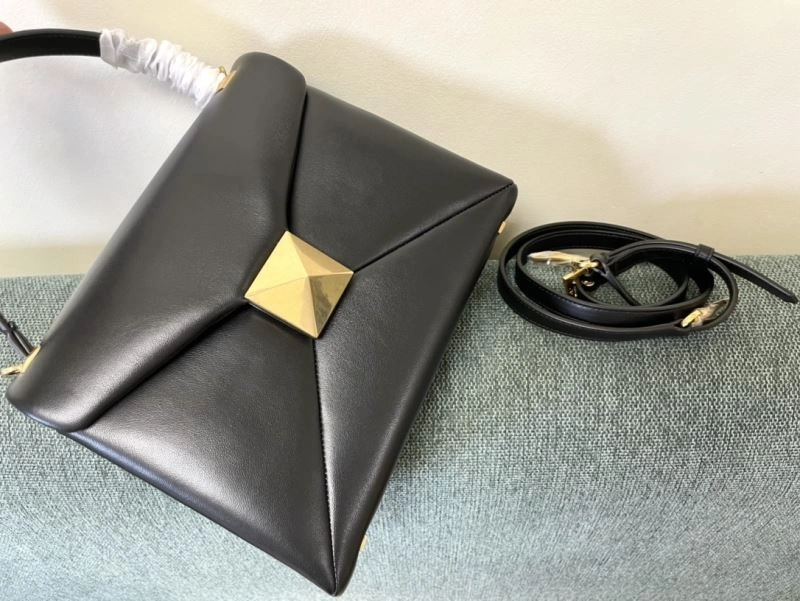 Valentino Satchel Bags Compact 59999