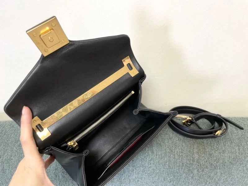 Valentino Satchel Bags Compact 59999