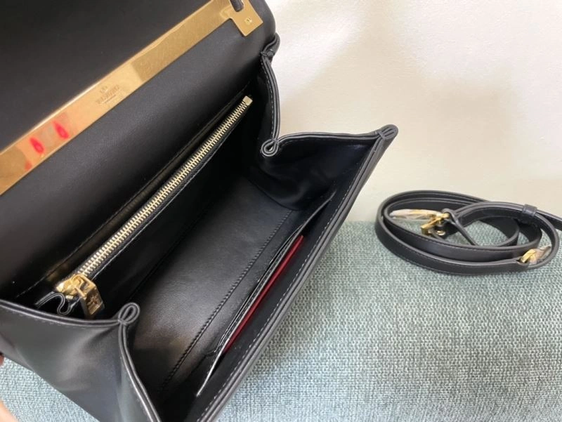 Valentino Satchel Bags Compact 59999