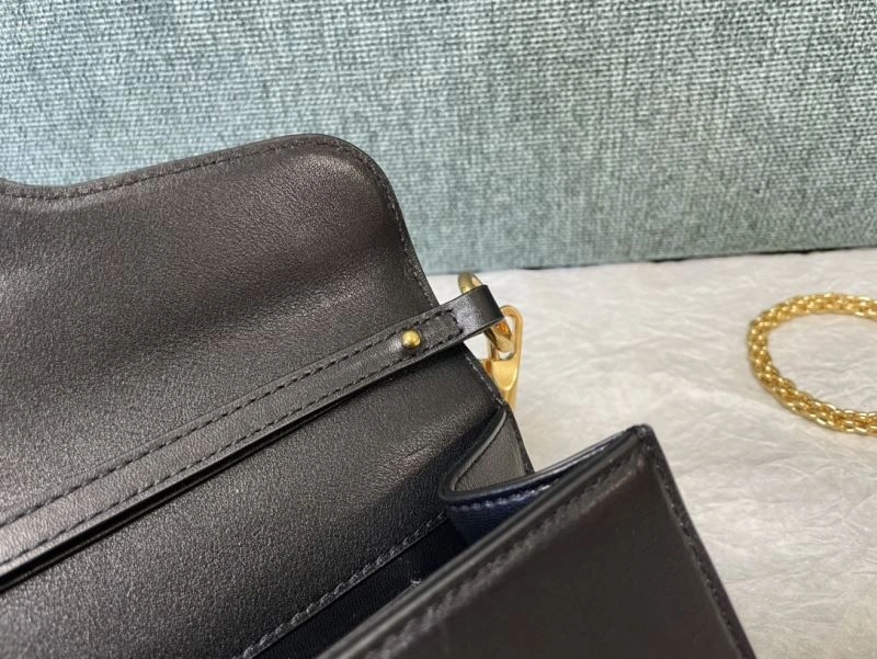 Valentino Satchel Bags Trendy 59939