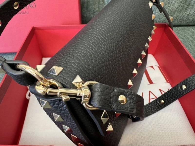 Valentino Satchel Bags FreshLook 59922