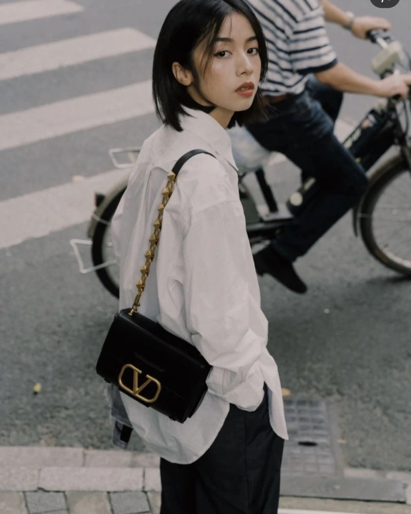 Valentino Satchel Bags Attractive 59819