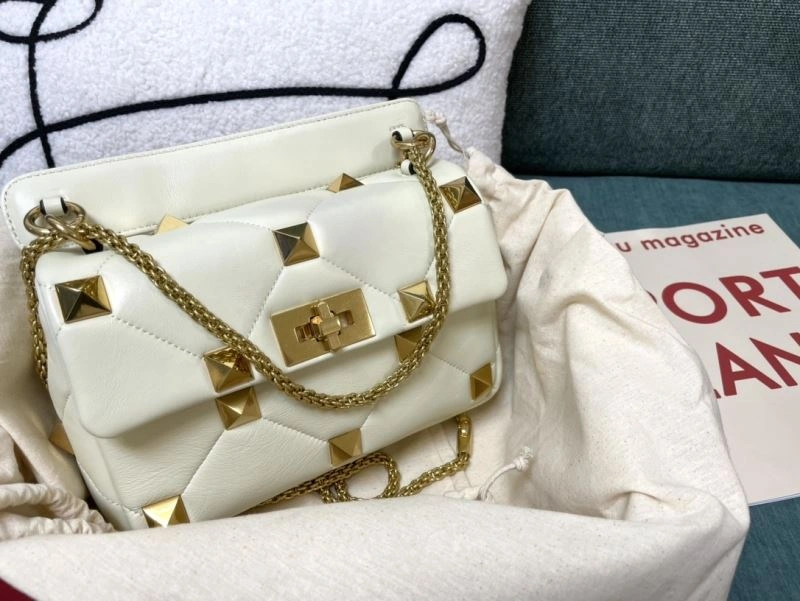 Tailored Valentino Satchel Bags 59847