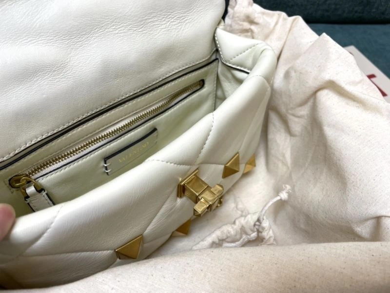 Tailored Valentino Satchel Bags 59847