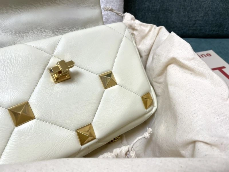 Tailored Valentino Satchel Bags 59847