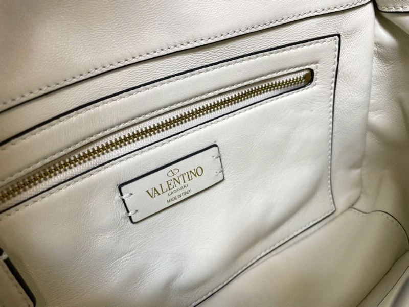 Snug Valentino Satchel Bags 59815