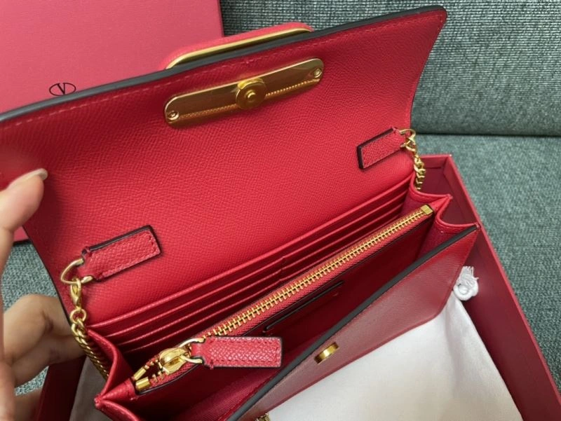 Effortless Valentino Satchel Bags 59799
