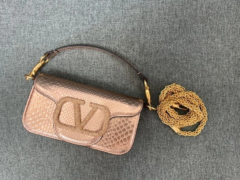 Effortless Valentino Satchel Bags 59798