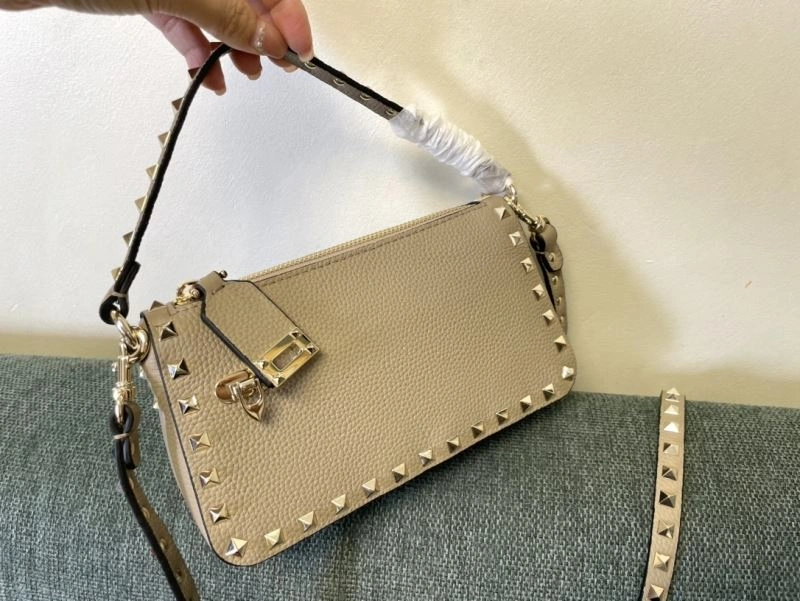 Valentino Satchel Bags Snug 59694