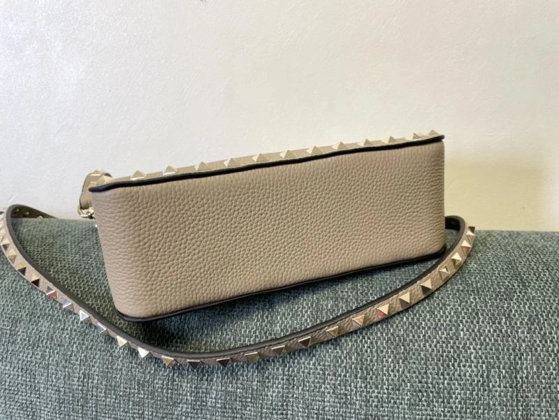 Valentino Satchel Bags Snug 59694