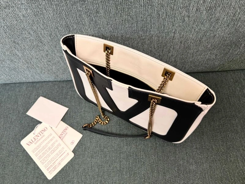 Flexible Valentino Satchel Bags 59727