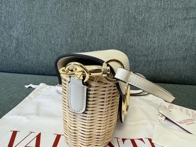 Bold Valentino Satchel Bags 59645