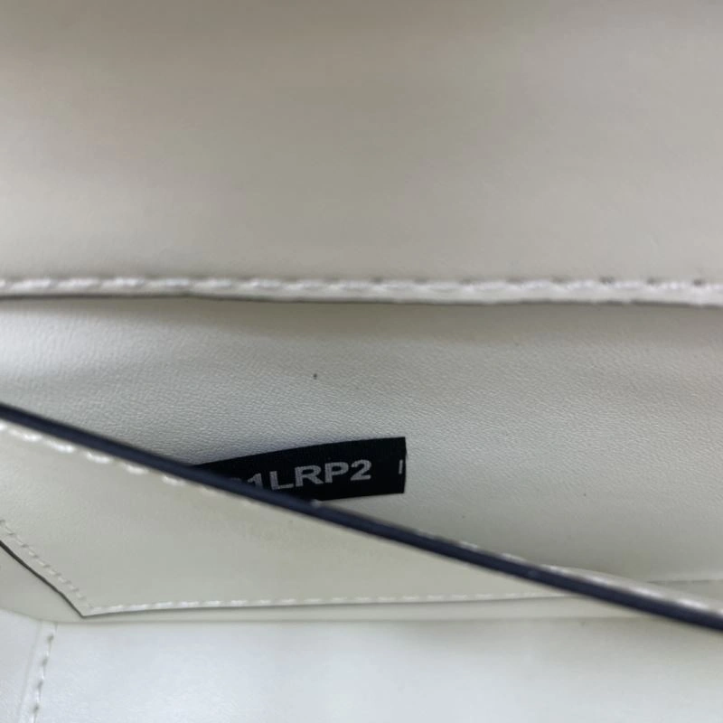 Valentino Satchel Bags Compact 82328