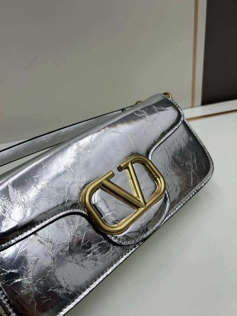 Valentino Satchel Bags ModernLook 82323